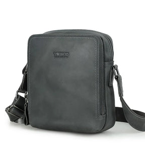 Mochila em Couro Genuino - Contacts Premium